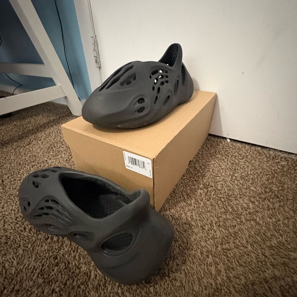 Yeezy Black Slip-On Loafers - Picture 1 of 6